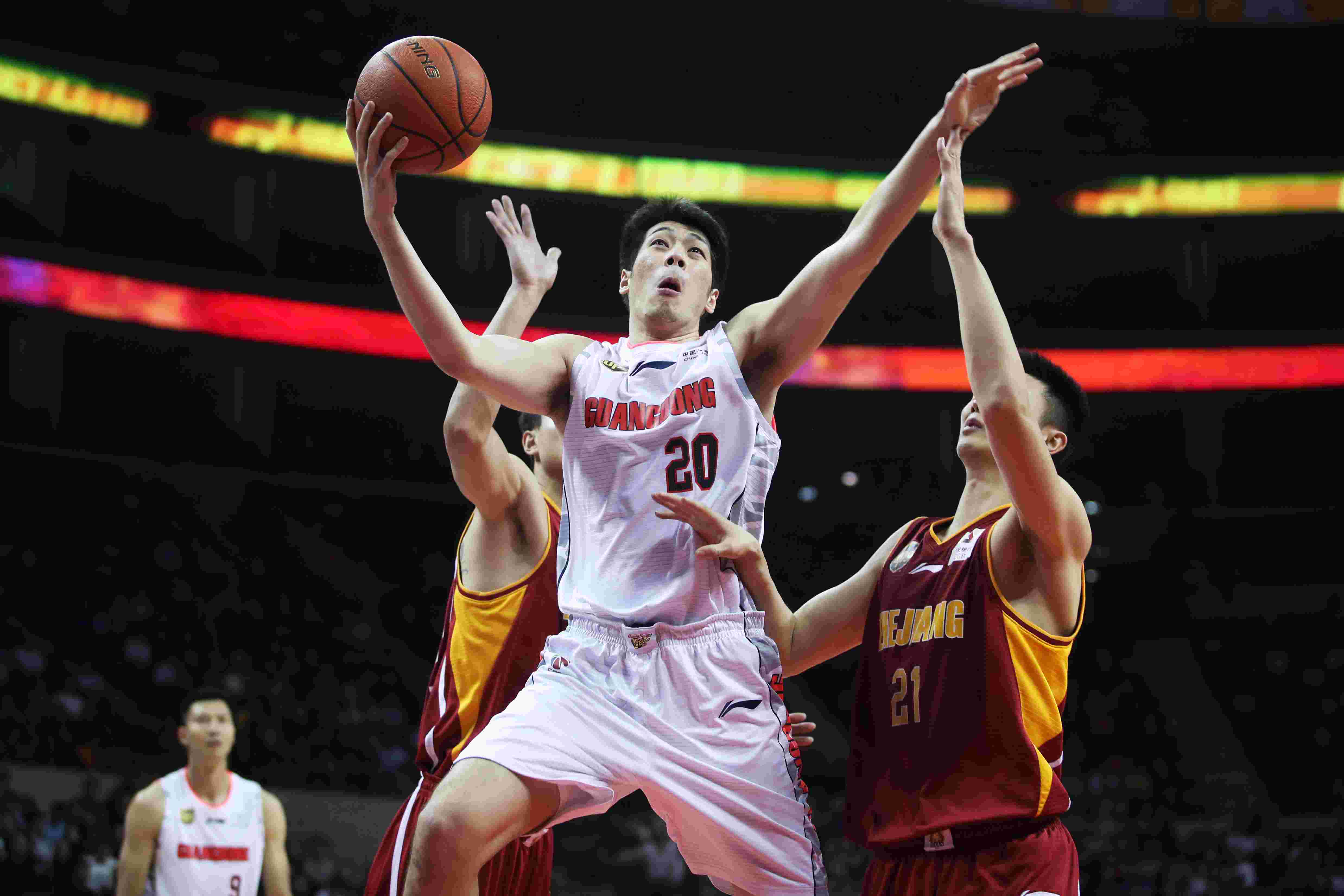 里程碑夜！那不勒斯内部沟通，CBA常规赛冲刺阶段刷纪录，信心回归，临场指挥获称赞的简单介绍爱游戏体育