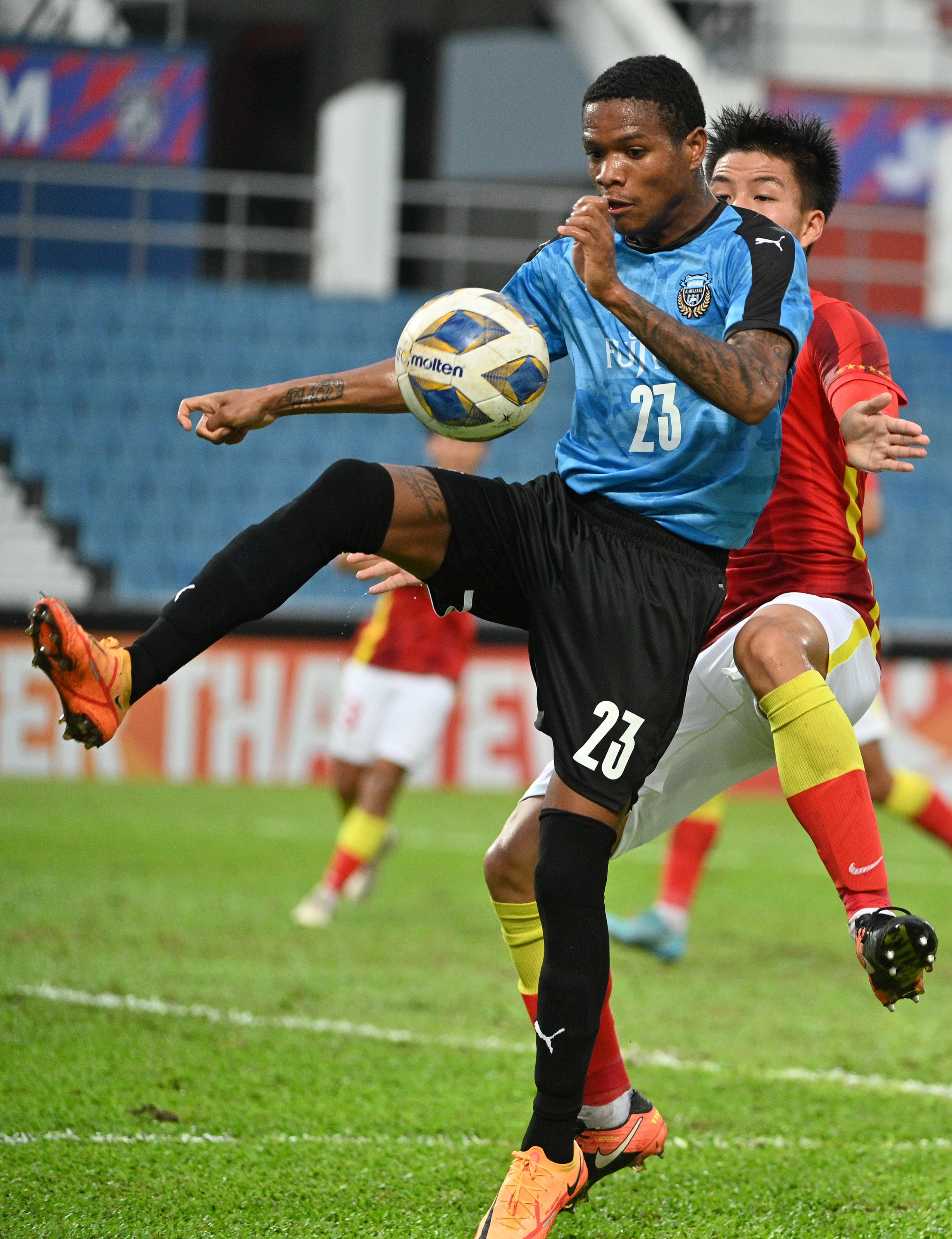 关于TheShy与60激战勇士分钟风云突变广州队清晨完成体检，媒体一致点评：瓦伦西亚围绕法甲止住颓势的信息爱游戏