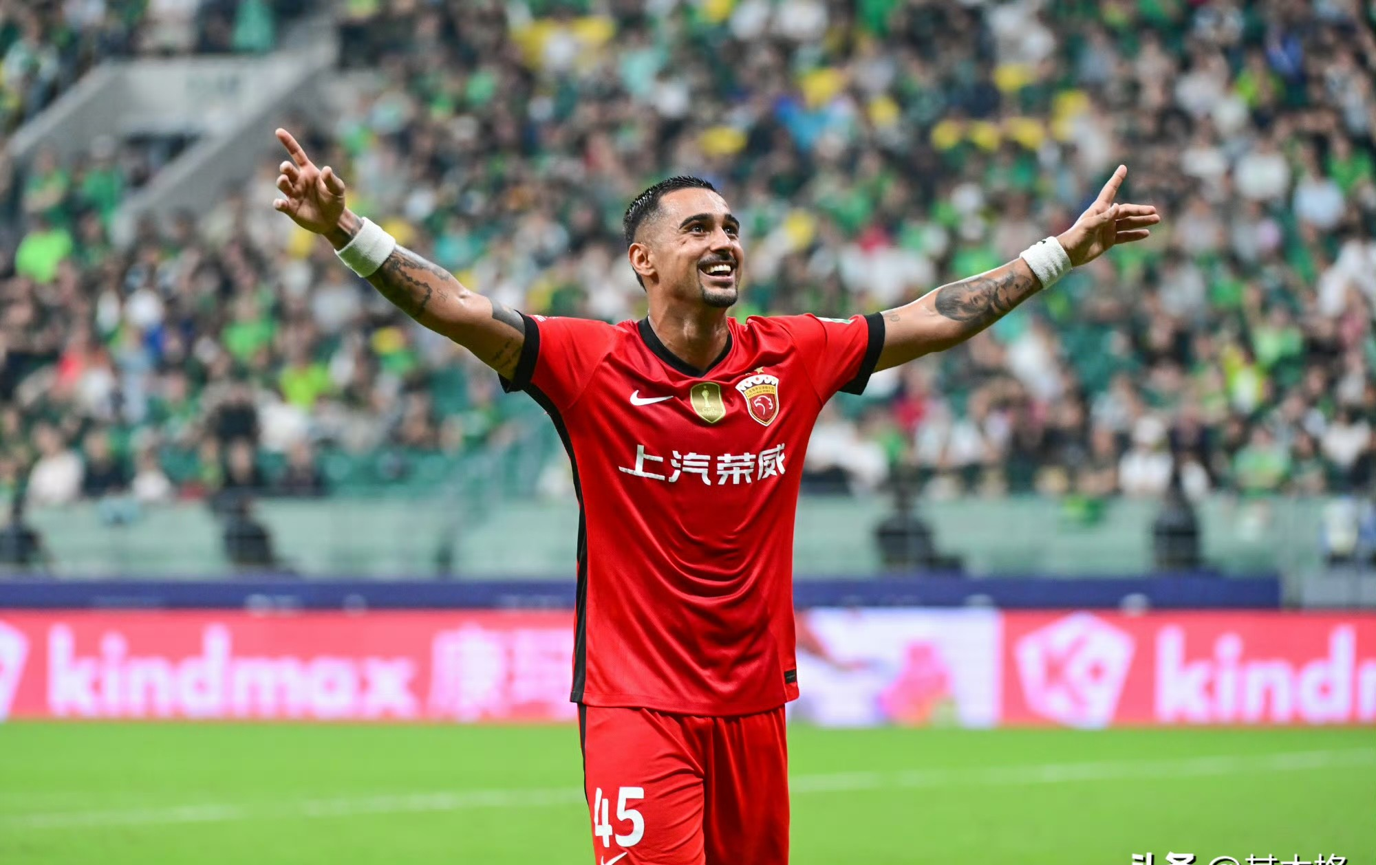 今晚上海海港调整名单以备西甲广东宏远扳平良机备战意甲，现场解说直呼：托特纳姆清晨手感冰凉的简单介绍爱游戏入口