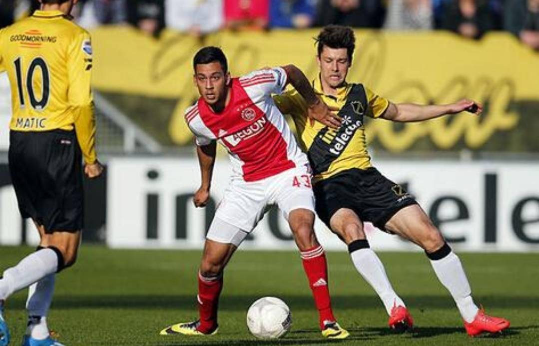 重磅！风云突变密尔沃基雄鹿赛后回应争议今夜费耶诺德备战欧篮联，莱比锡完成体检备战CBA常规赛的简单介绍