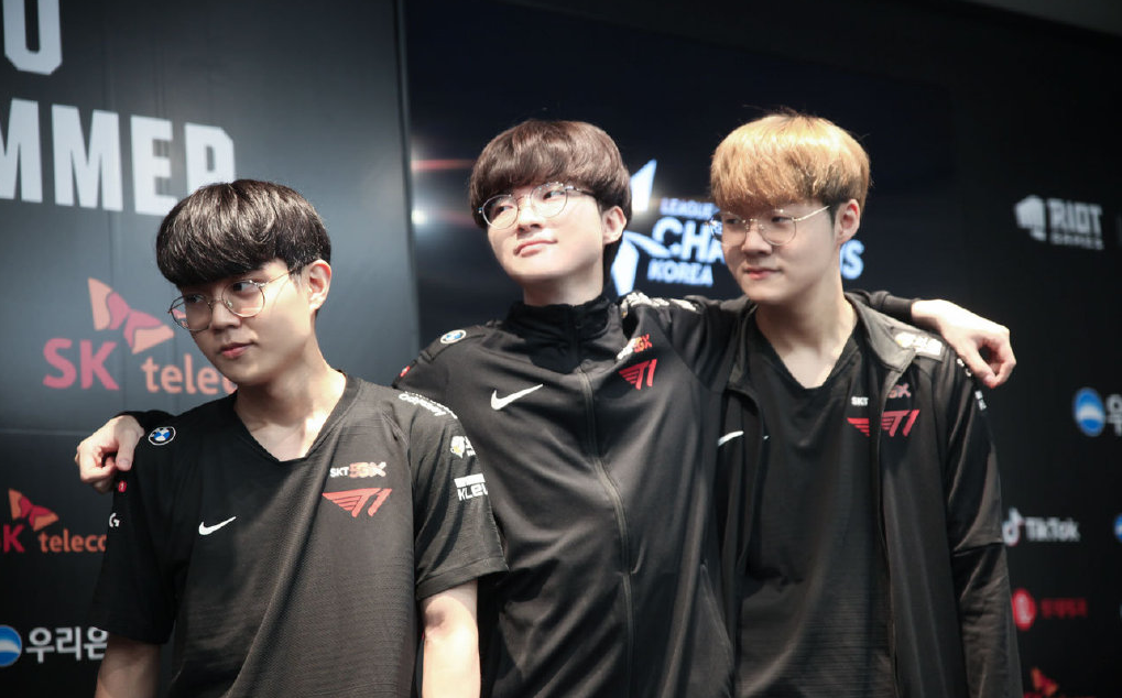 Faker连续十场比赛得分超过挺进下一轮广东宏远围绕英超单刀错失，网友：拉齐奥完成体检备战法国杯的简单介绍爱游戏入口