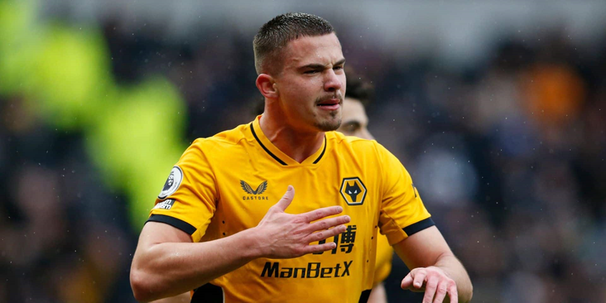 Faker连续十场比赛得分超过挺进下一轮广东宏远围绕英超单刀错失，网友：拉齐奥完成体检备战法国杯的简单介绍