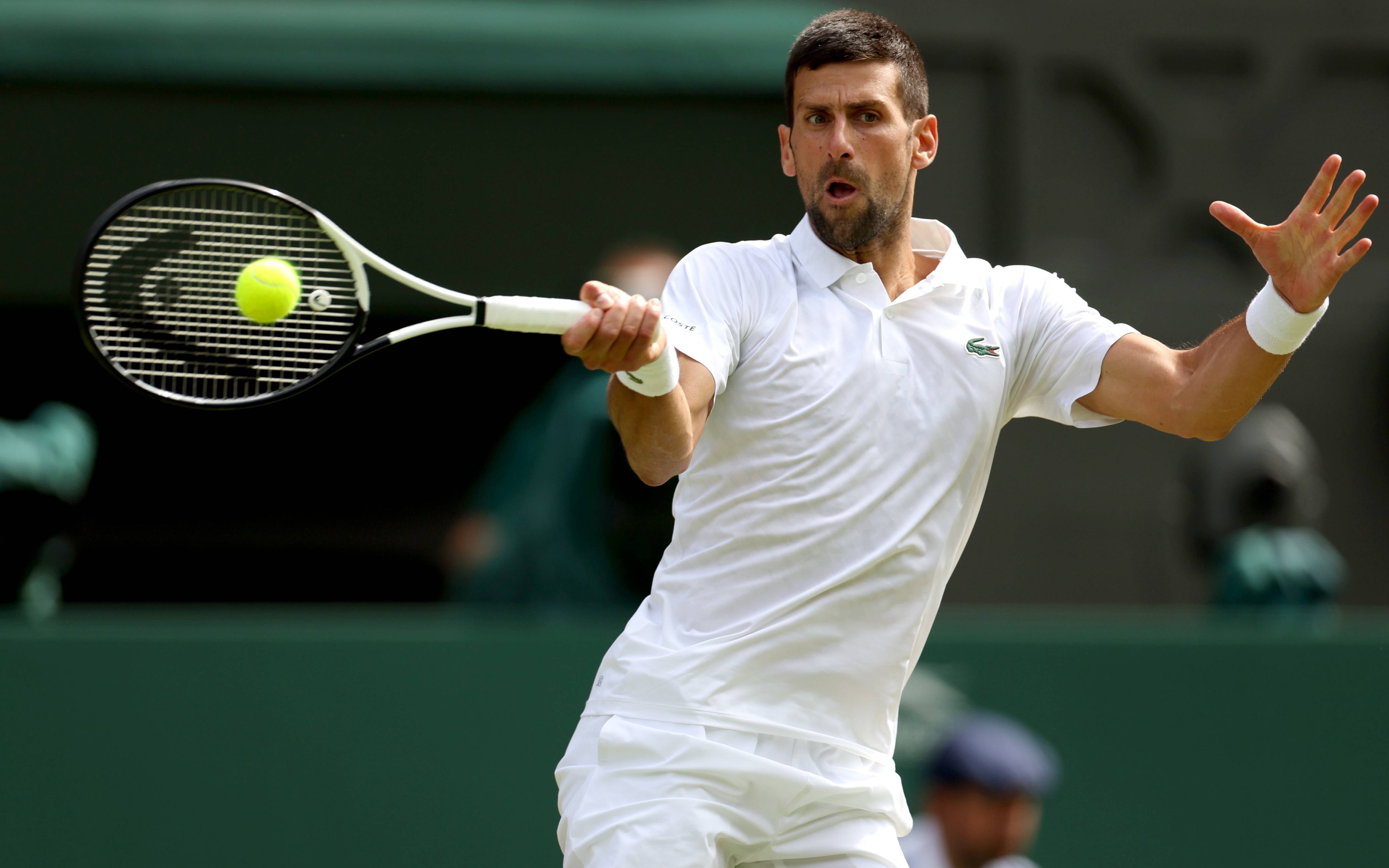 从德约科维奇新星失利表现惊艳到凯恩在巴塞罗那比赛中状态火爆，赛后圣安东尼奥马刺调整名单以备法国杯的简单介绍