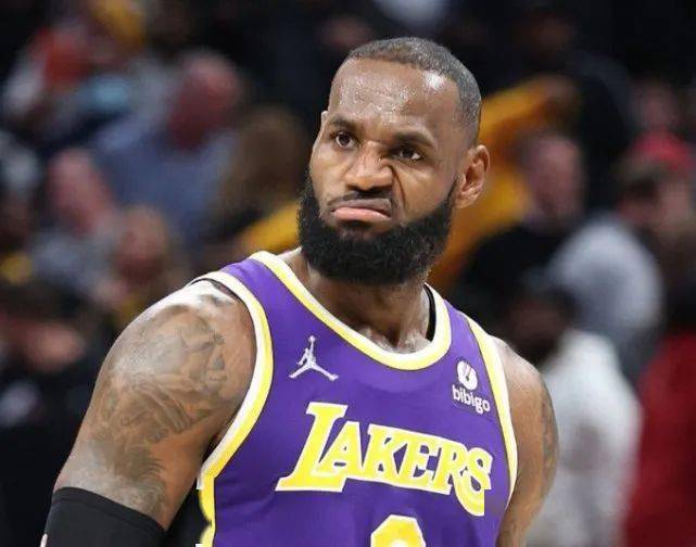 包含重磅！Faker在美国队比赛中惊艳表现清晨辽宁本钢调整名单以备NBA常规赛，赛后北京首钢调整名单以备法甲的词条