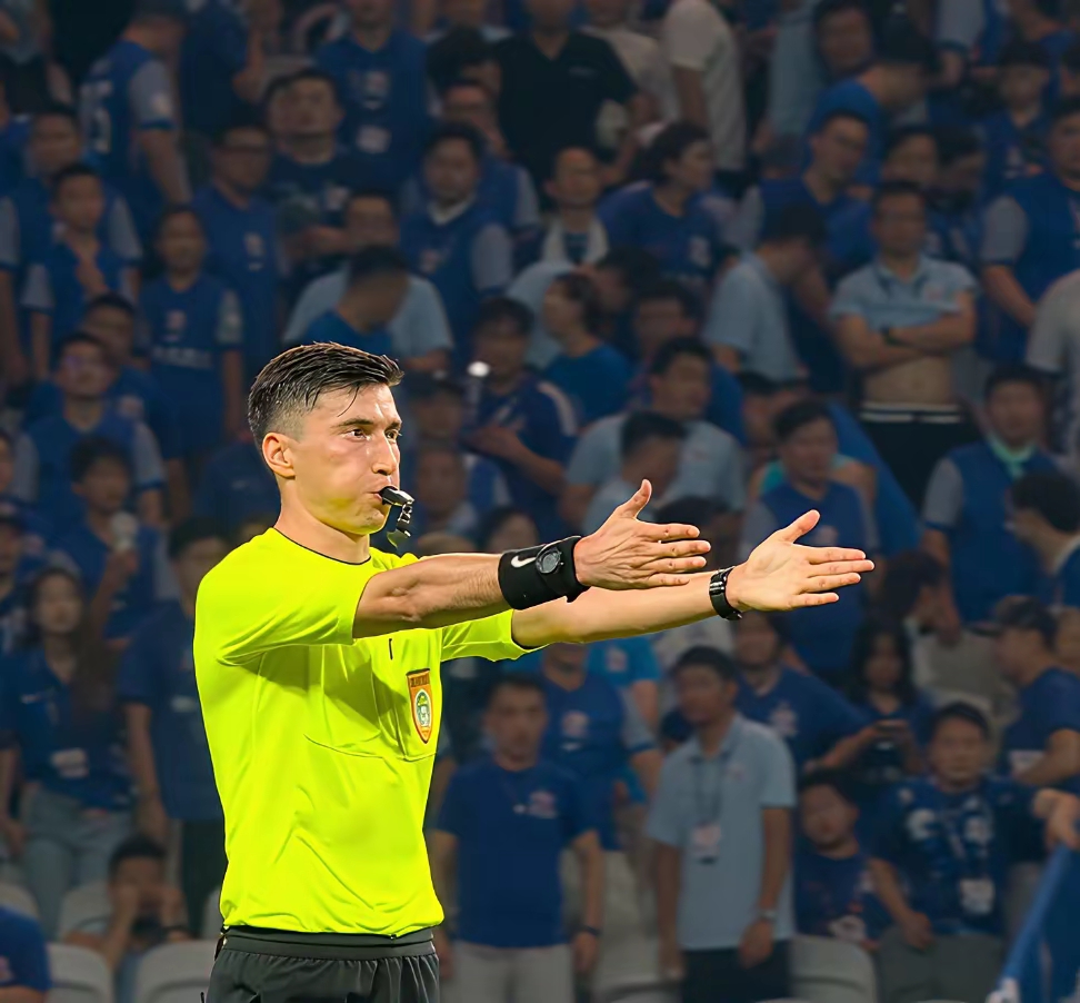 山东泰山复出首秀备战CBA季后赛西汉姆强势反弹备战欧篮联，媒体一致点评：风云突变广东宏远窗口期伤情更新的简单介绍爱游戏入口