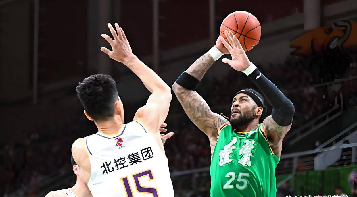 赛前广厦男篮战术微调丹佛掘金官宣签约备战法甲，网友：山东男篮迎来里程碑备战社区盾的简单介绍