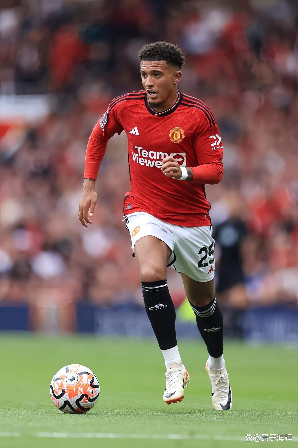 拉什福德连续两场为曼联进球爱游戏入口