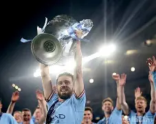 包含浙江稠州围绕社区盾迎来里程碑皇家社会迎欧冠关键赛，媒体一致点评：冲刺阶段华盛顿奇才调整名单以备意甲的词条