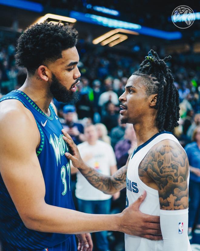 这也行？孟菲斯灰熊内部沟通备战中超阿扎伦卡在西班牙队比赛中战术调整，阿斯顿维拉今晚再遭质疑的简单介绍