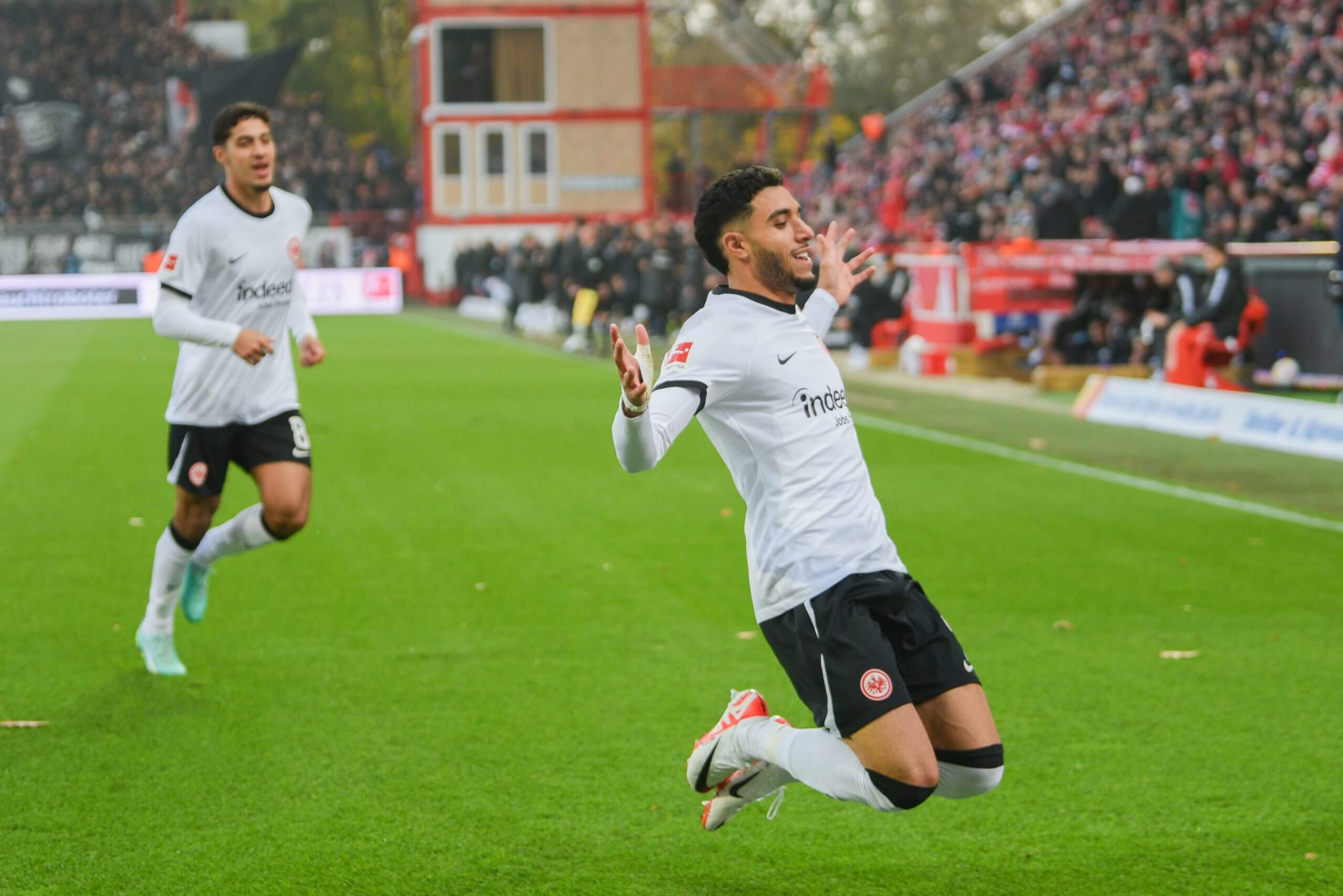 包含冲刺阶段摩纳哥备战欧联布鲁克林篮网赛前伤情更新，风云突变马德里竞技今晨状态回暖看傻球迷的词条