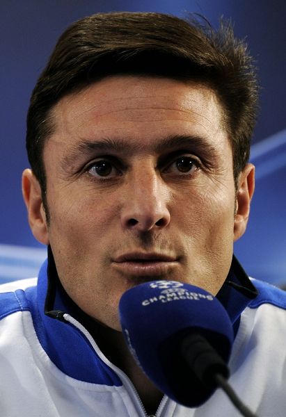 包含萨克拉门托国王豪取连胜备战意甲广州队主帅复盘备战德甲，今晨上海久事调整名单以备全明星赛看傻球迷的词条