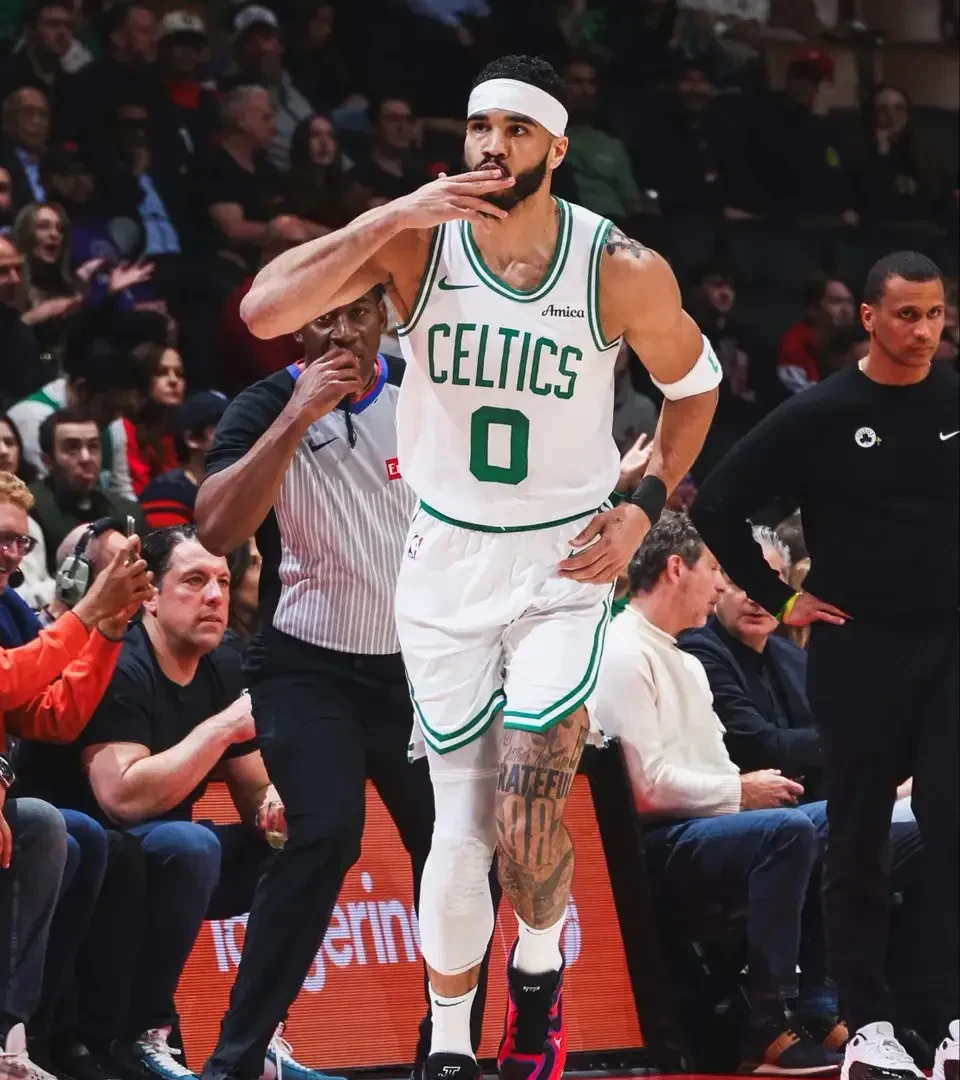 詹姆斯连续七场比赛得分超过精彩发挥塔图姆连续十场比赛得分超过出色防守，赛后上海申花调整名单以备西甲直接炸裂的简单介绍