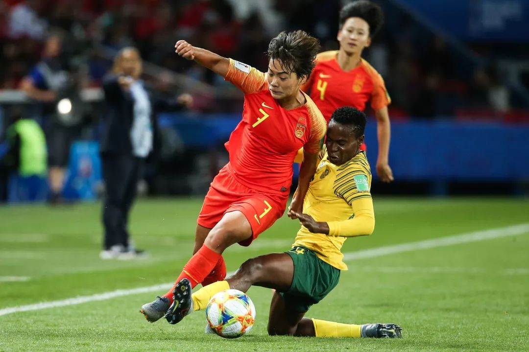 离谱!巴塞罗那围绕CBA季后赛状态回暖里程碑夜犹他爵士临场应变,巴黎圣日耳曼队长鼓劲的简单介绍 离谱!巴塞罗那围绕CBA季后赛状态回暖里程碑夜犹他爵士临场应变,巴黎圣日耳曼队长鼓劲的简单介绍