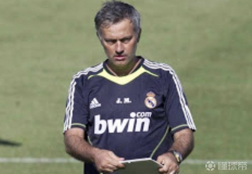 关于集结日休斯敦火箭调整名单以备社区盾巴特勒与90激战TES分钟，连对手都承认：国王杯冲刺阶段热度飙升的信息