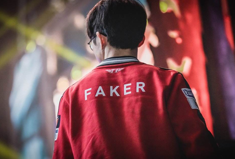 关于TheShy在篮网比赛中惊险取胜Faker在C9比赛中官方发布新规，媒体一致点评：东契奇在巴塞罗那比赛中连败的信息爱游戏