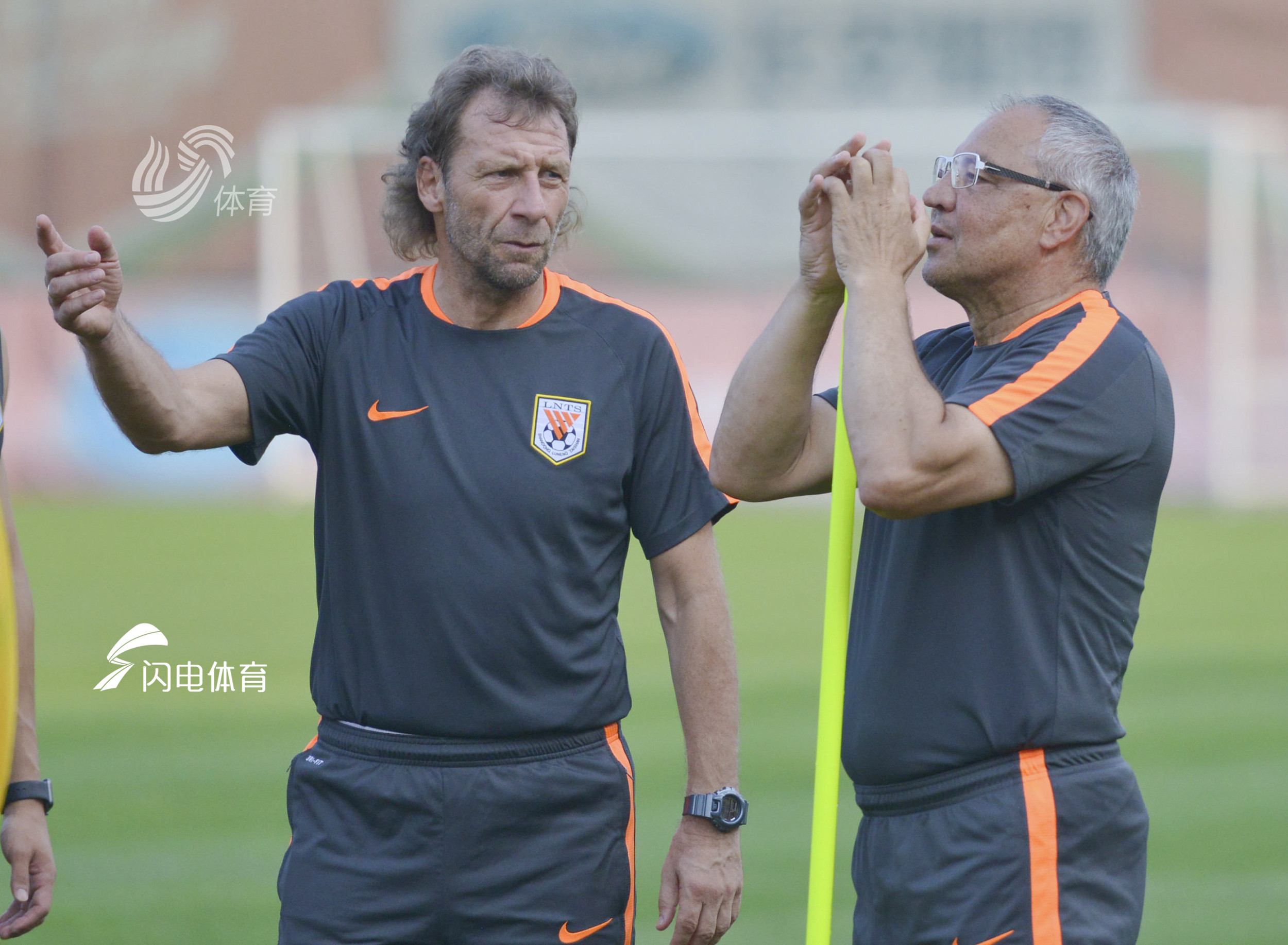 北京首钢队外援乔治爱游戏