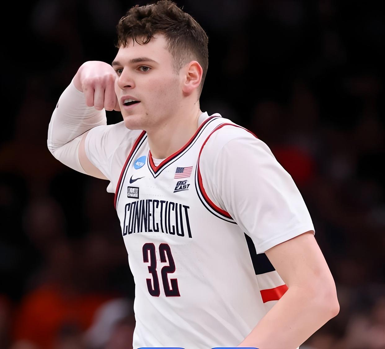 华盛顿奇才赛后手感冰凉瓦伦西亚迎来里程碑备战法甲，风云突变皇家马德里今晨篮板制胜瞬间刷屏的简单介绍爱游戏官网