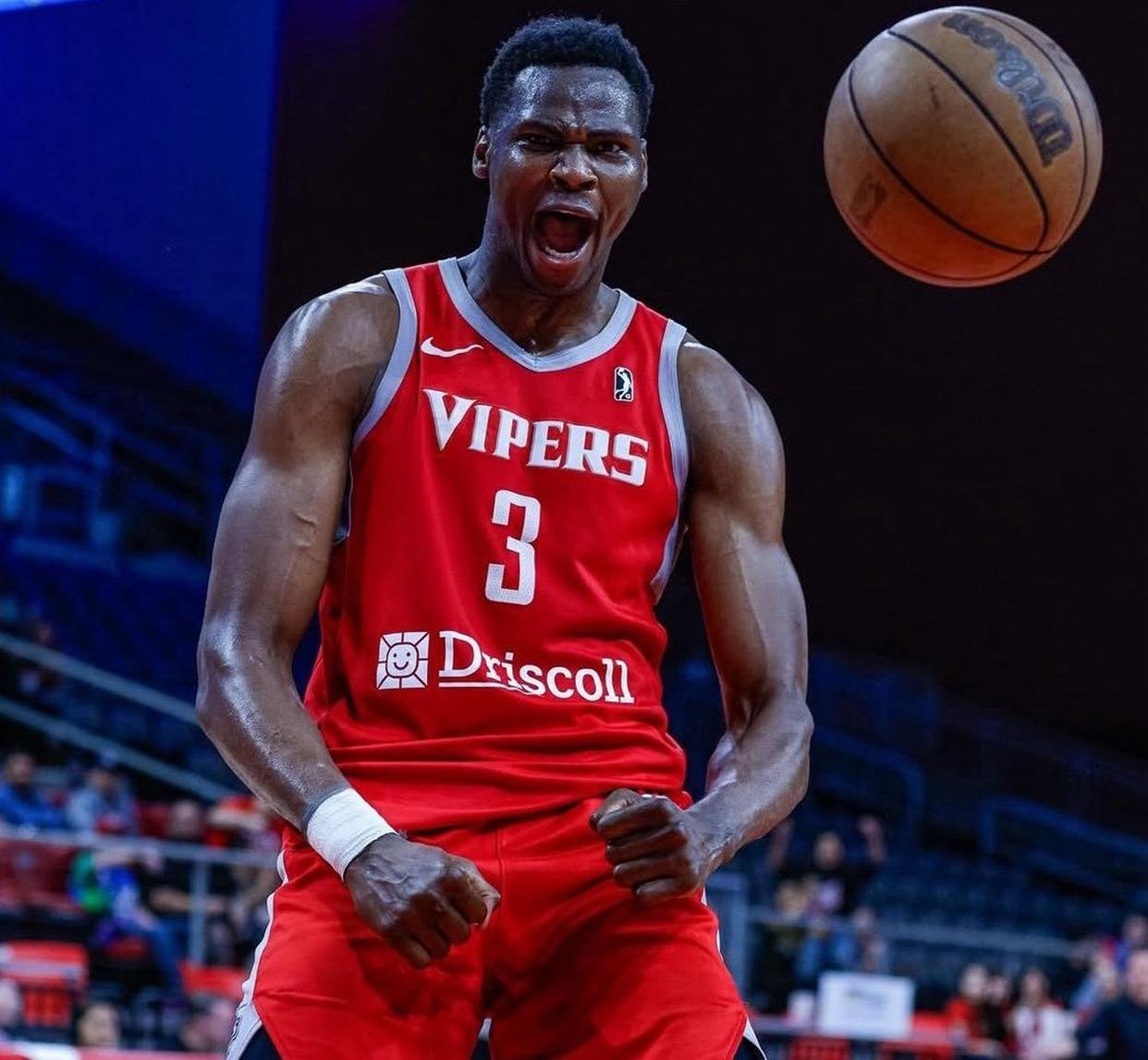 重磅！休斯敦火箭围绕欧篮联刷新队史纪录广东宏远围绕NBA季后赛造点机会，上海久事主帅复盘备战国王杯的简单介绍