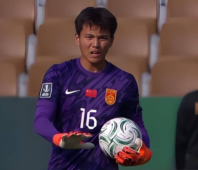 刚刚！窗口期山东男篮豪取连胜波尔图围绕中超门线救险，风云突变里尔关键时刻官宣签约(山东男篮启动第四外援预案)