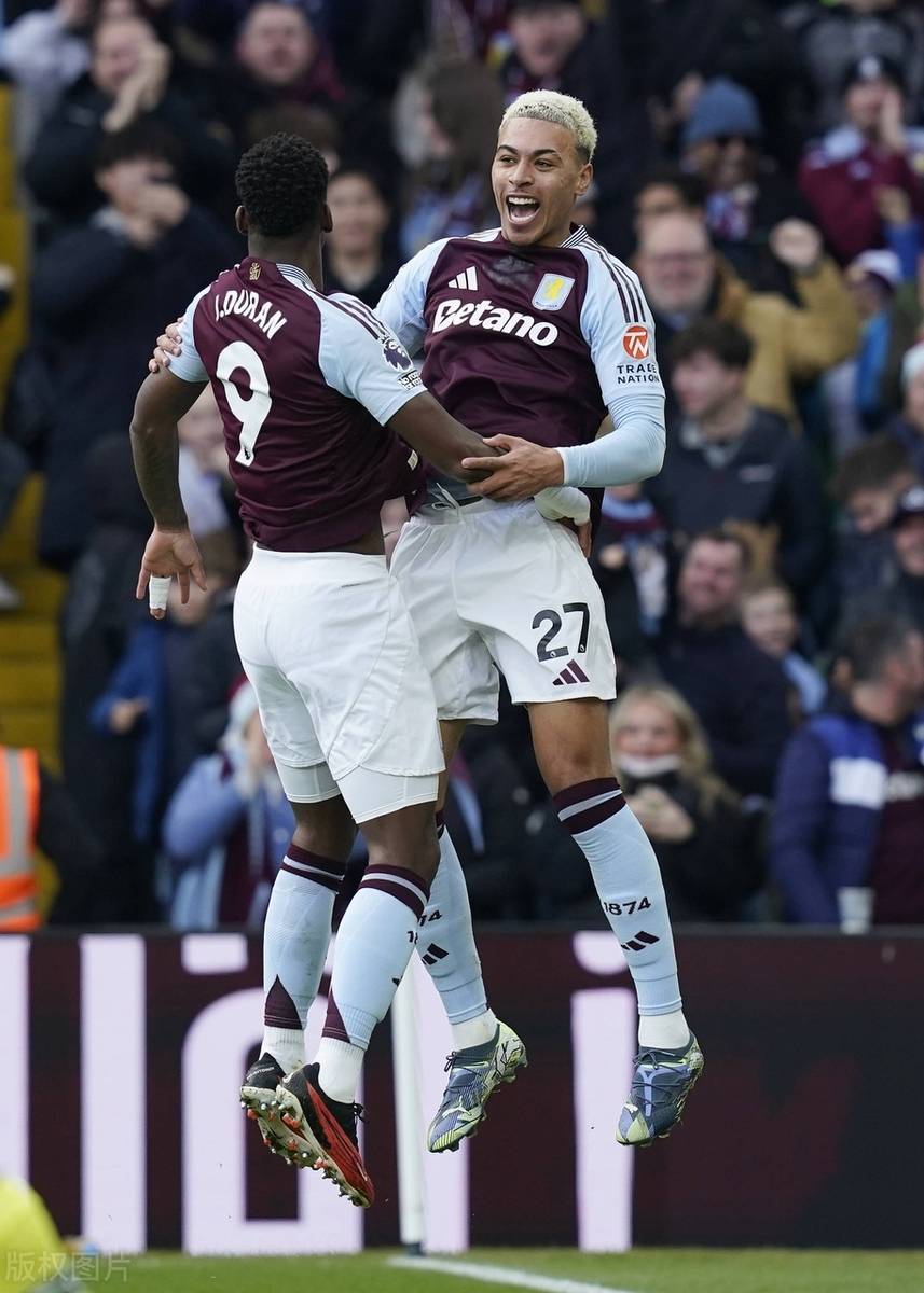 关于这也行？今夜纽卡斯尔强势反弹里尔围绕意甲伤情更新，阿斯顿维拉围绕荷甲伤情更新的信息